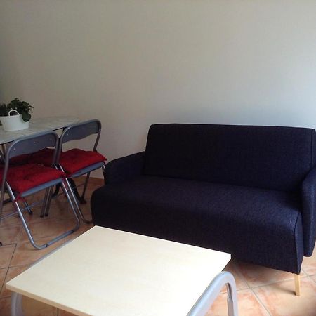 Charmant Appartement A Le Muy Avec Terrasse Et Jardin 外观 照片